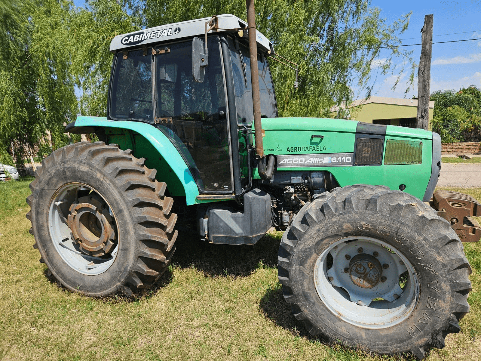 24d593839f2eb85f6dd5d19c804a3ad4