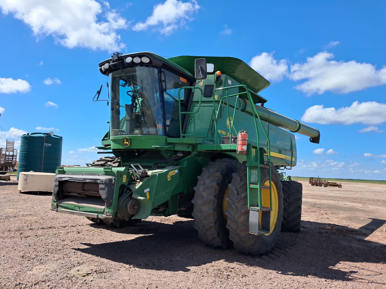 a56ddc500a2a6fb74c24f7fb5a282821