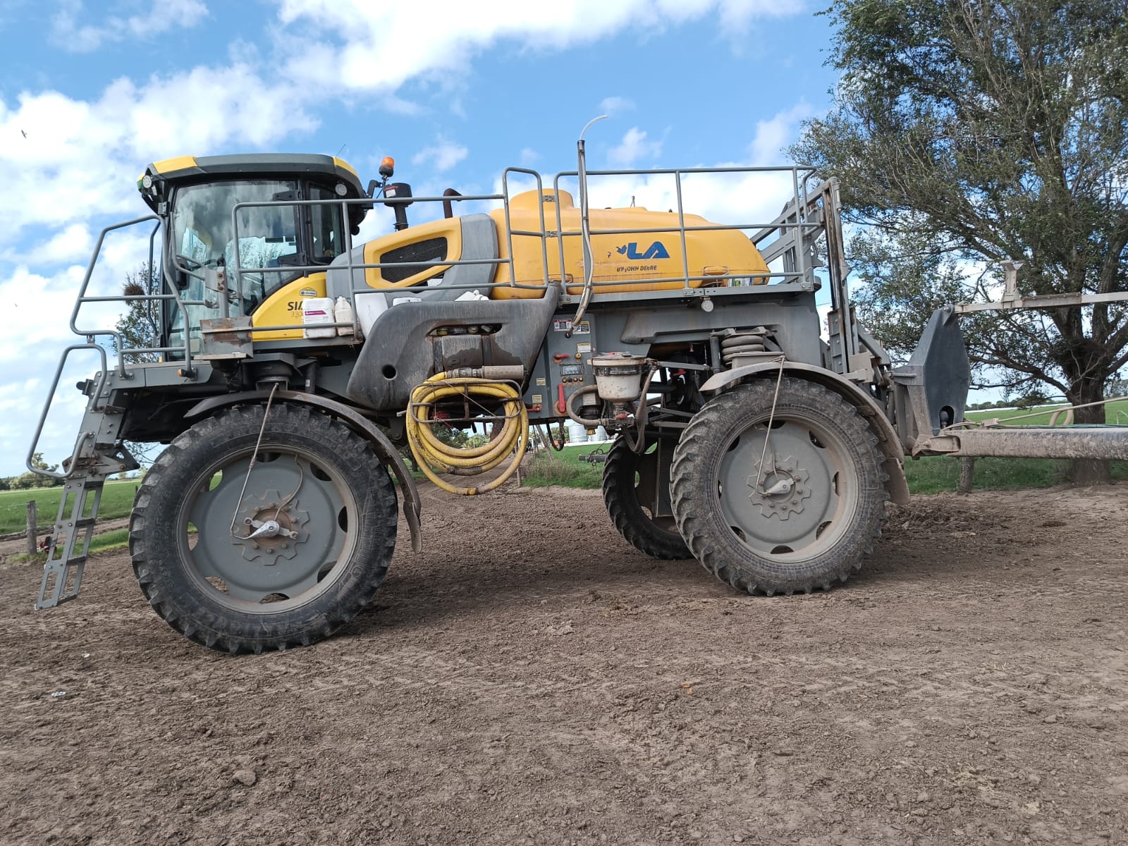 e8fb9ee39f3546e75a55b270a535fbc9