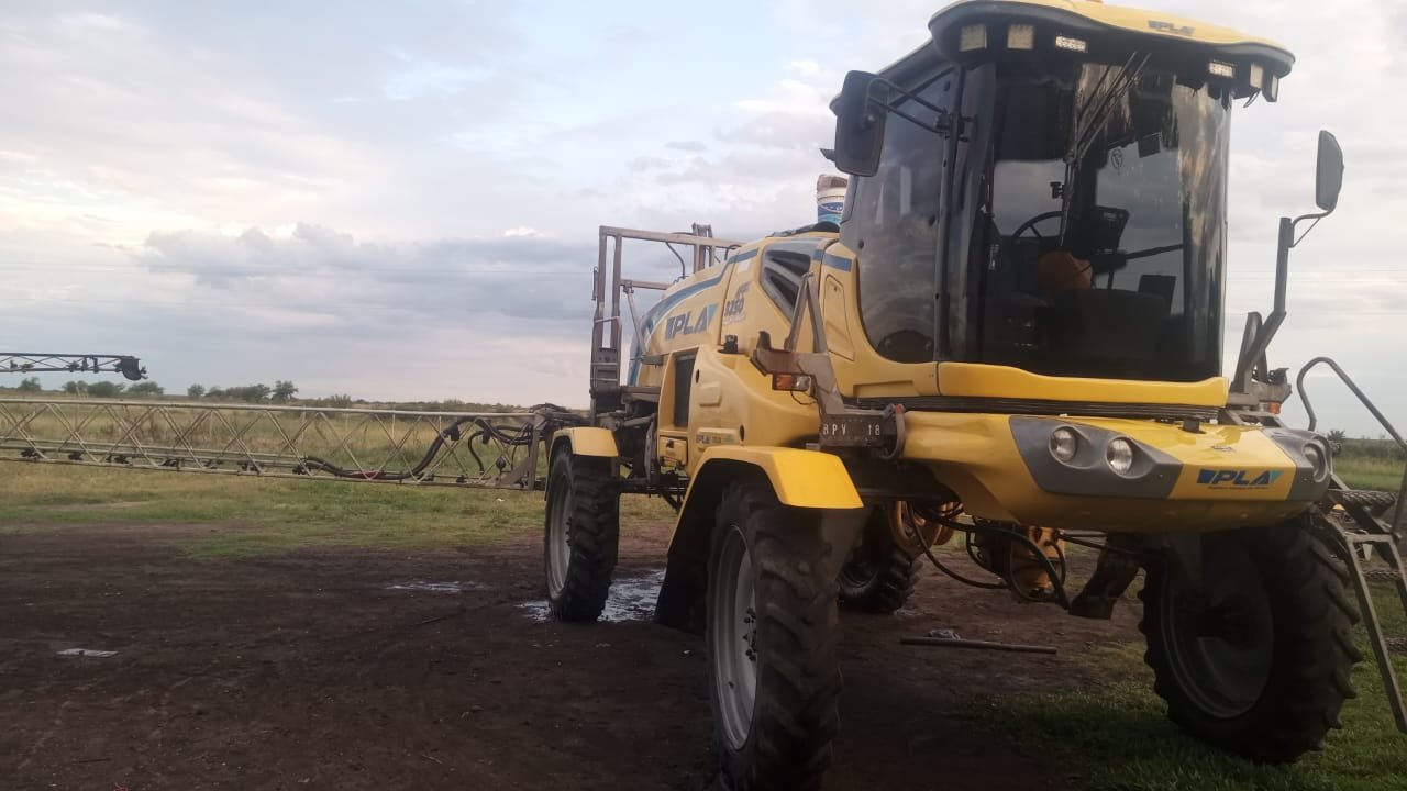 4dc68a7d5e1a7672e58155e44561237a