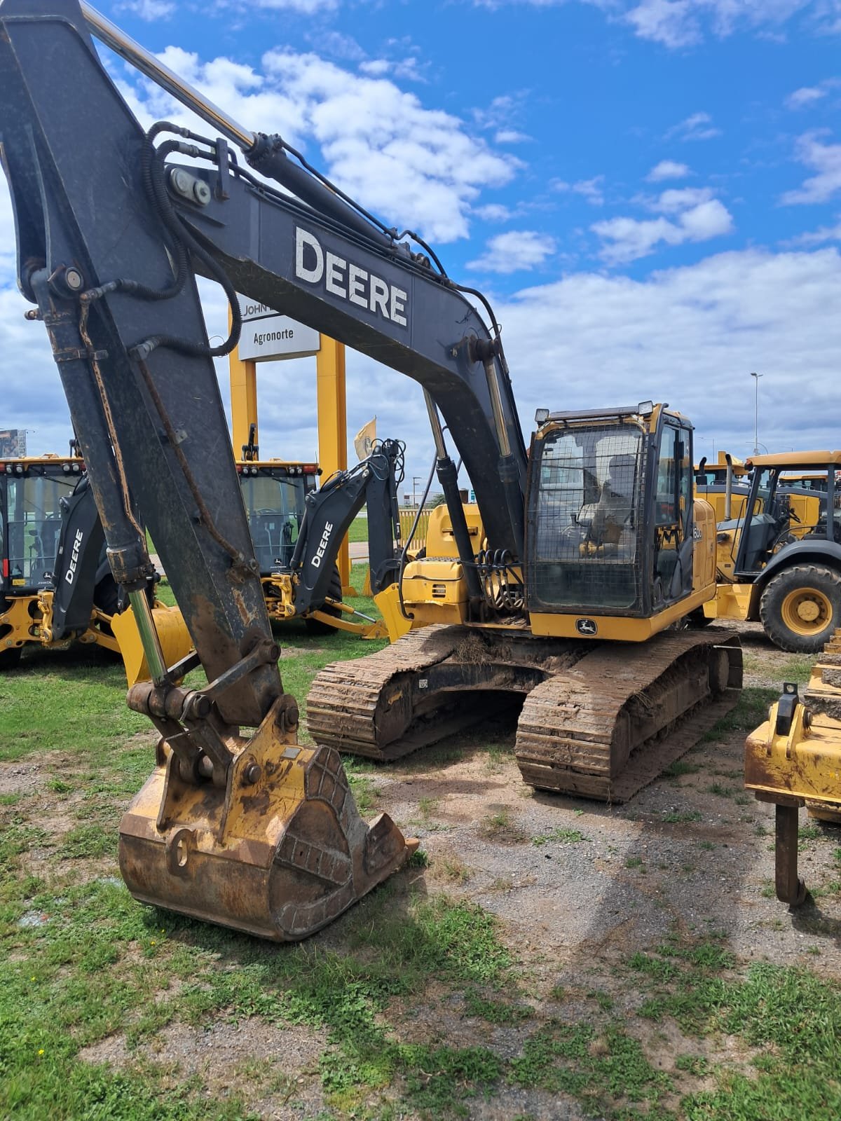 d440cce0327f83b00007e7dfa33698cf-1